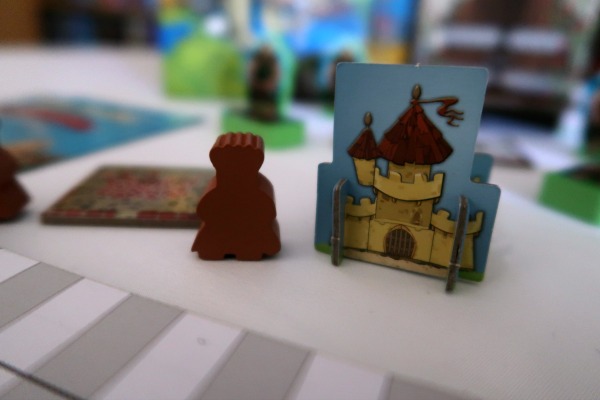 Kingdomino meeple and castle for game